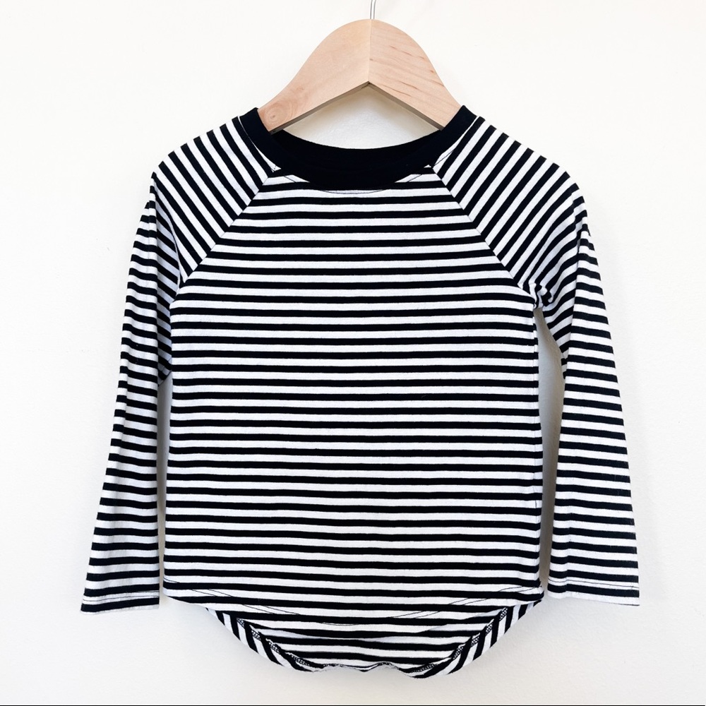 Cat & Jack | Toddler Girl Black and White Stripe Long Sleeve Shirt Size 3T